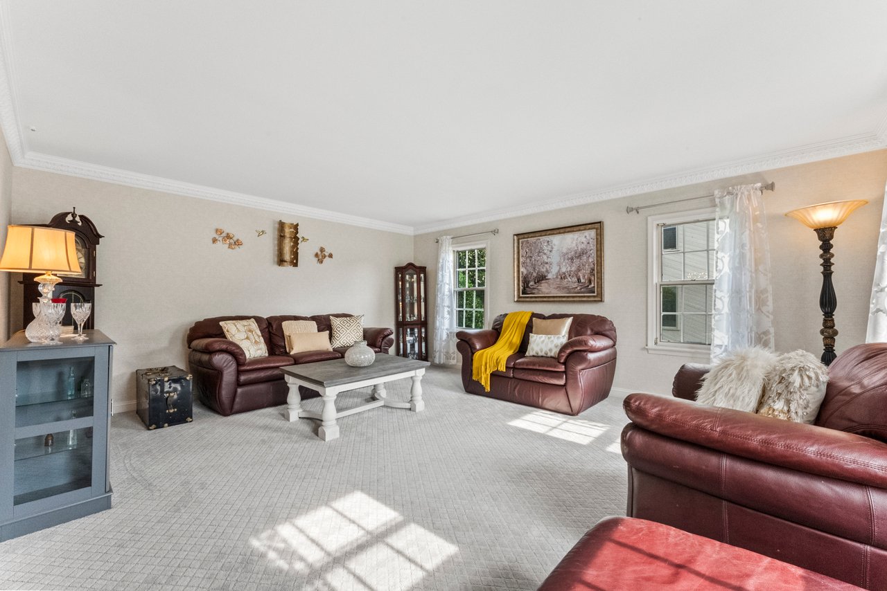 89 Eastwood Drive