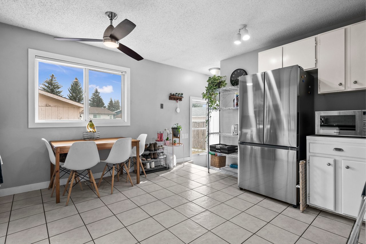 370 Maitland Hill NE
