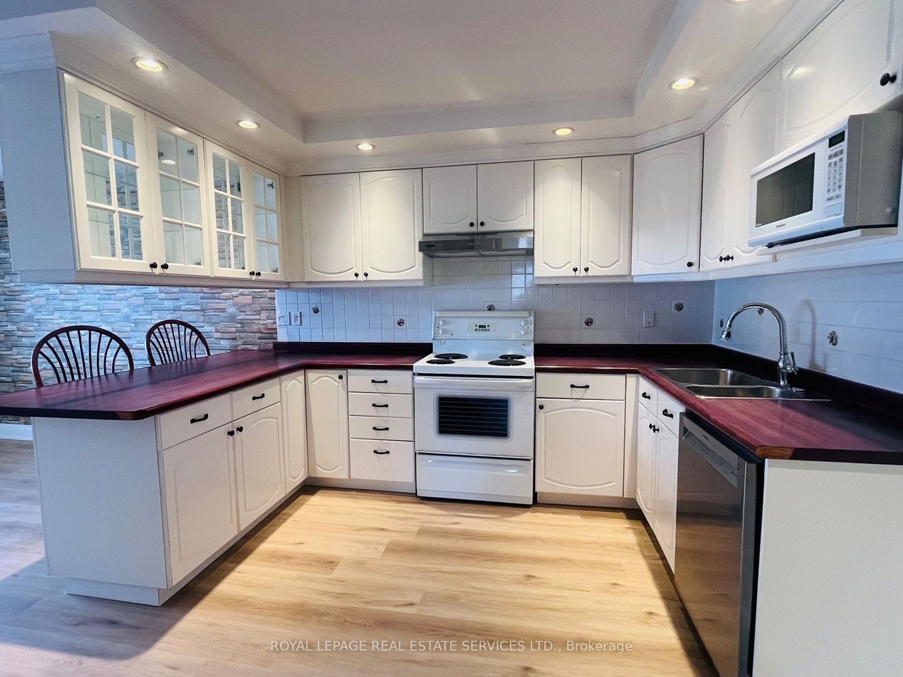 2512 Harman Crt