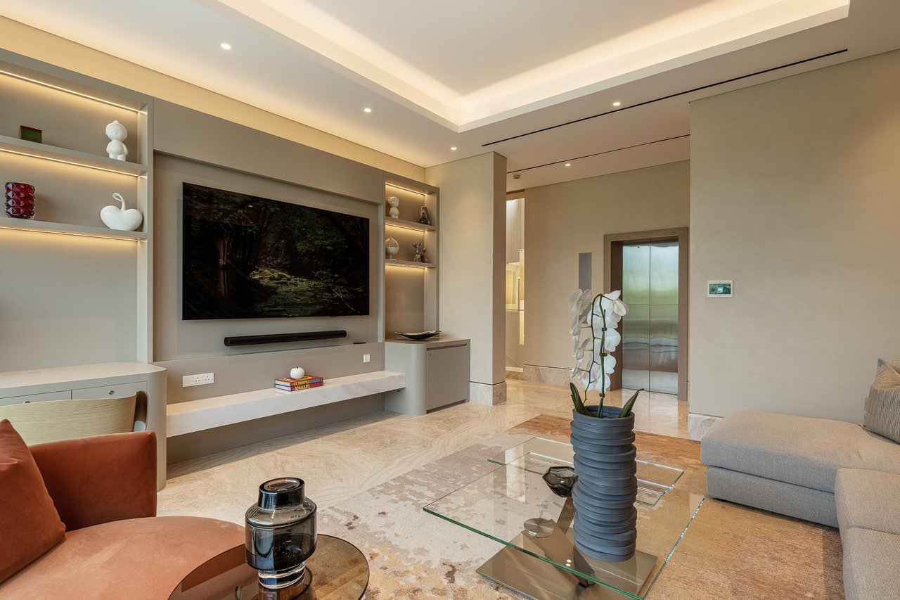 District One Mansion
