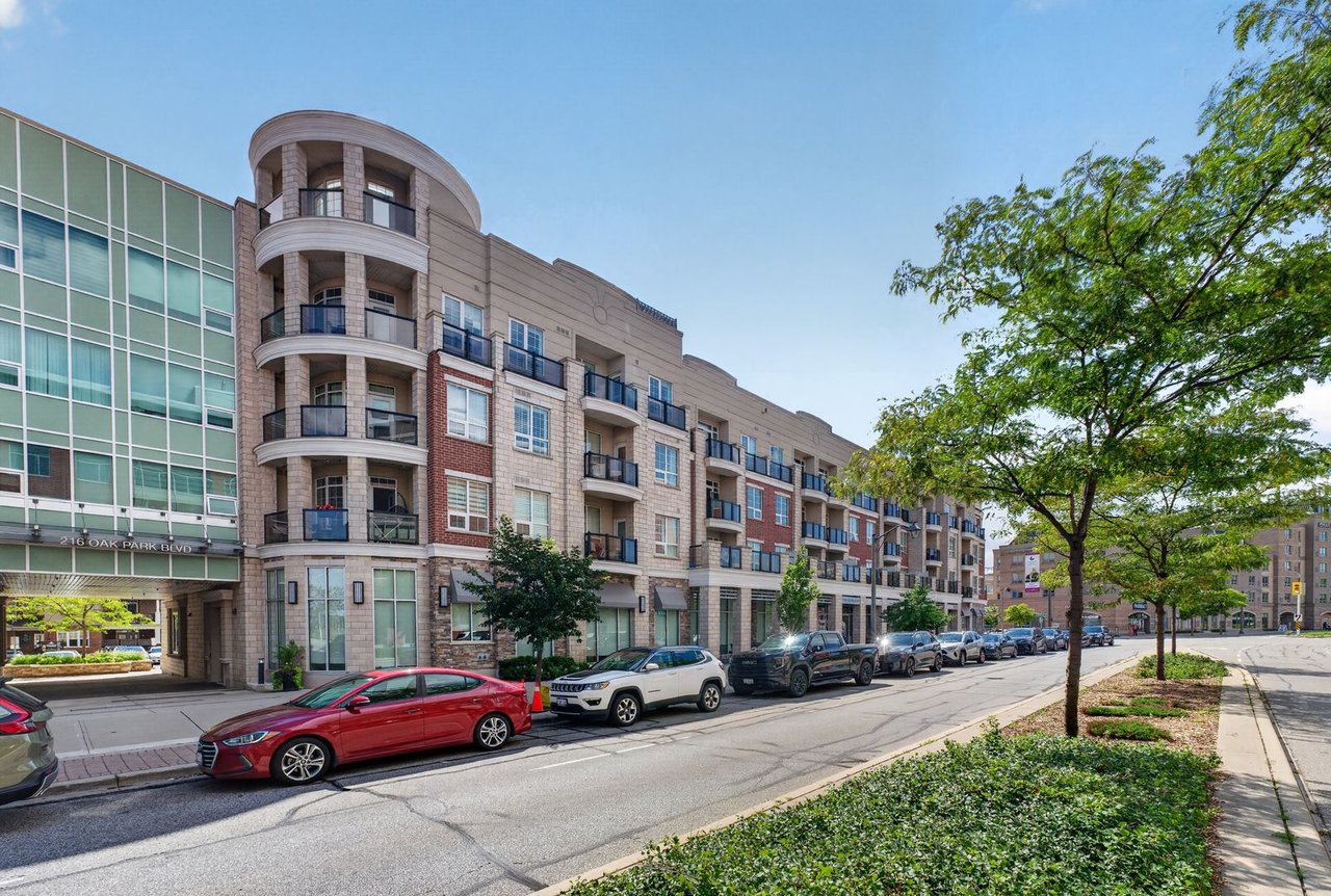 214 - 216 Oak Park Blvd