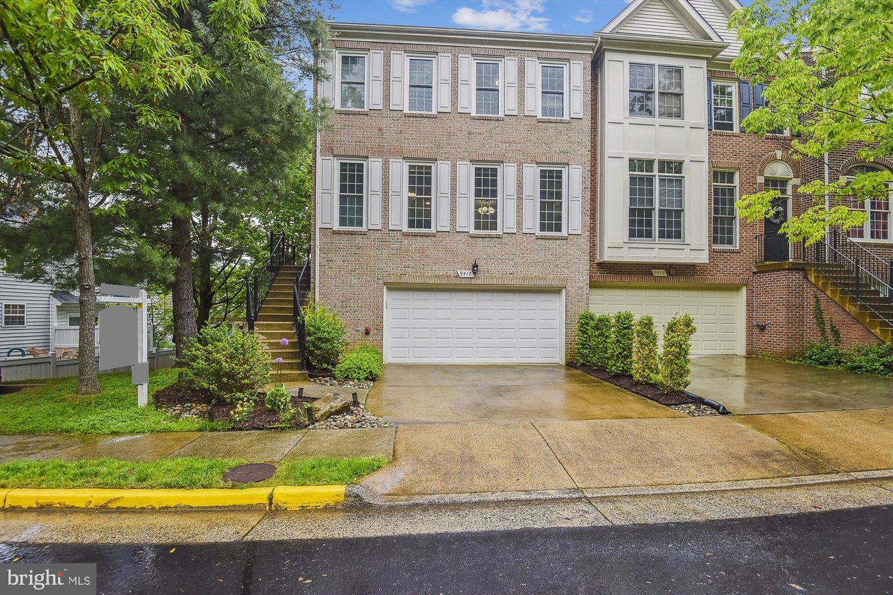 9417 Colonade Dr