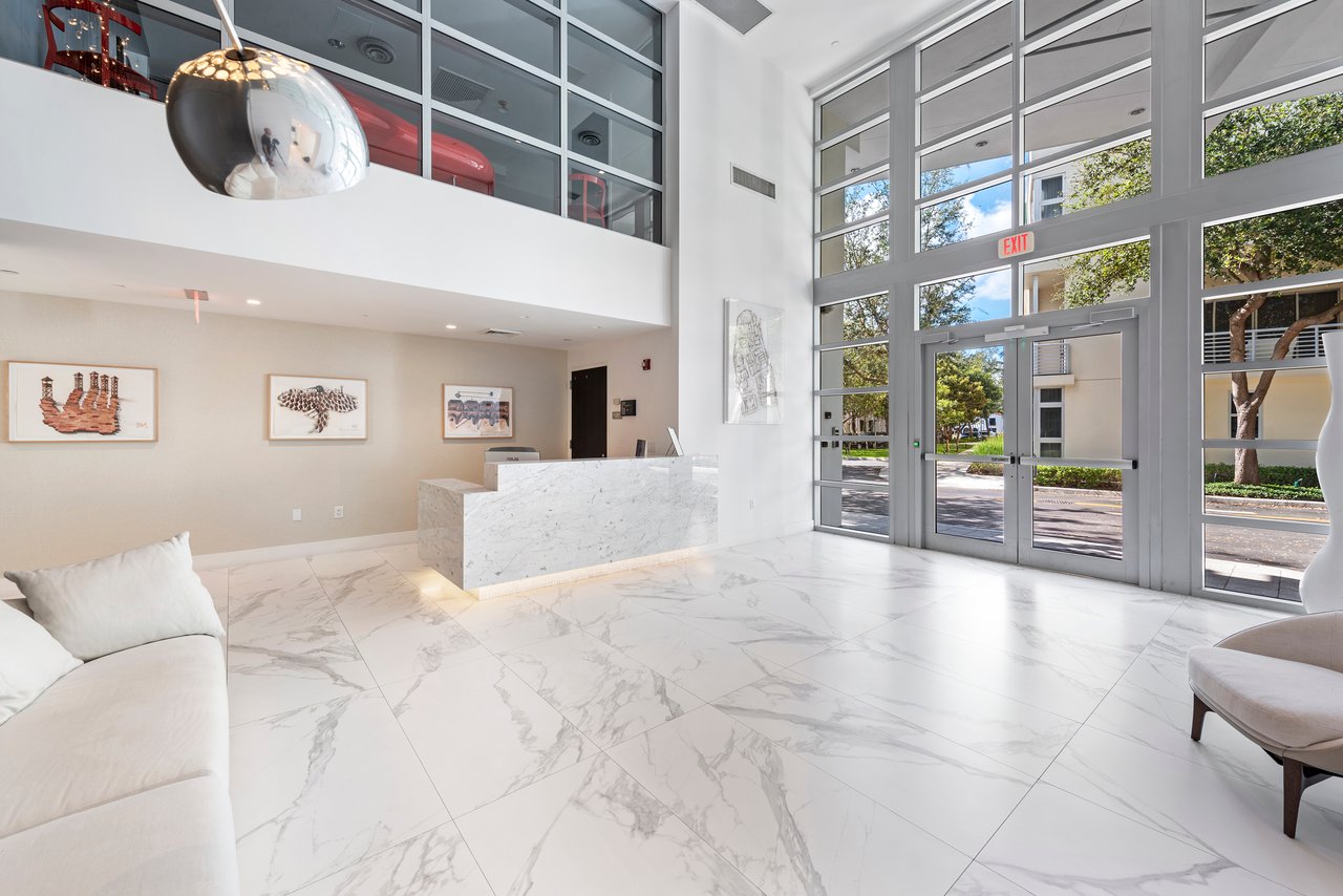 Aqua Gorlin Residence 703