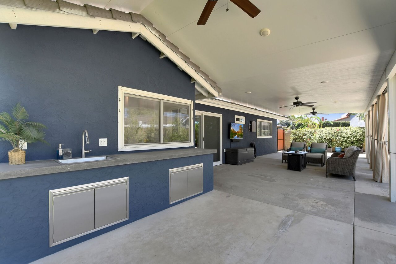 3721 Helena Circle