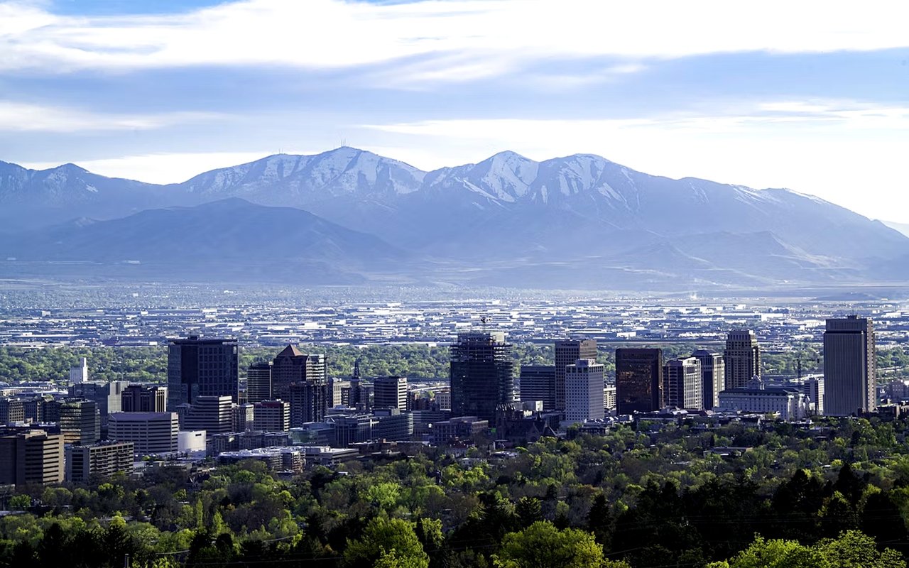 Living in Sugar House, Salt Lake City: The Neighborhood That Has Everything