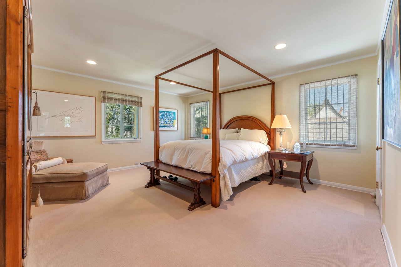 607 N Linden Drive, Beverly Hills