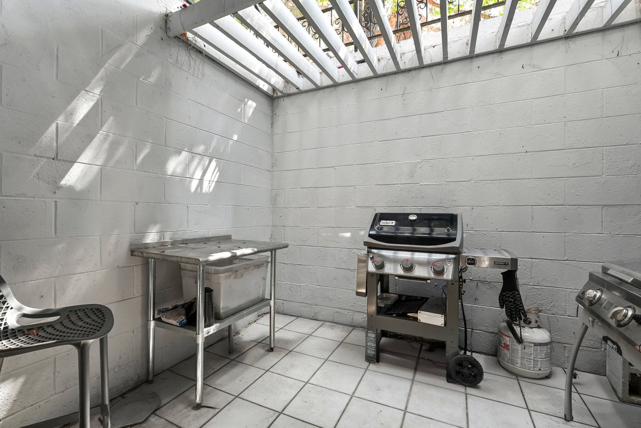 1013 16th St Unit: 101