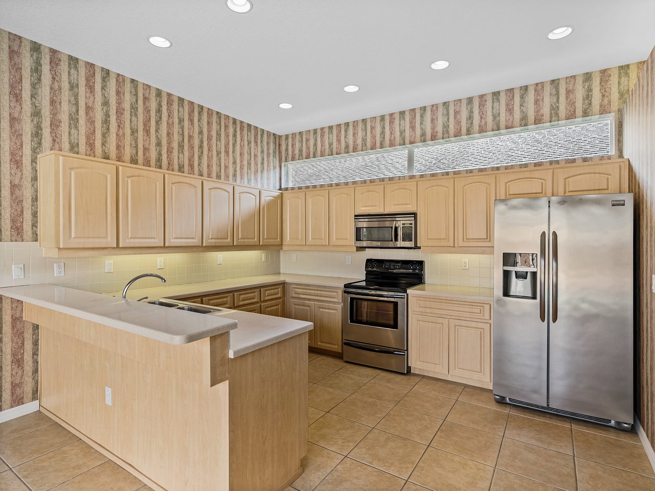 12508 FOREST HIGHLANDS DR