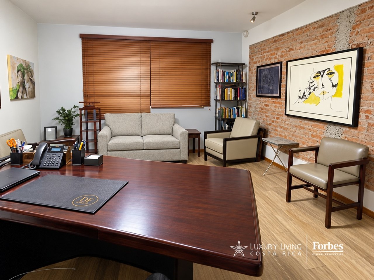 21574 - Sale of a building with an excellent location in Barrio Dent
