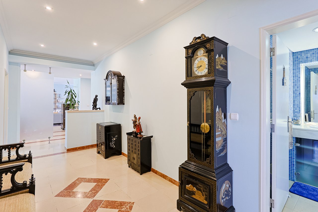 Exclusive 4,000 m² Estate in Azeitão with Tennis Court, Spa & Approved Development Project