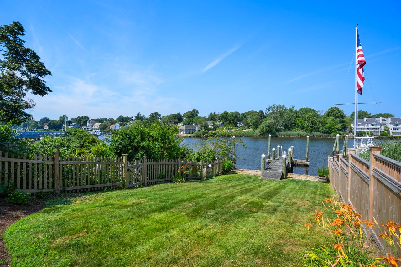 25 Seaview Avenue