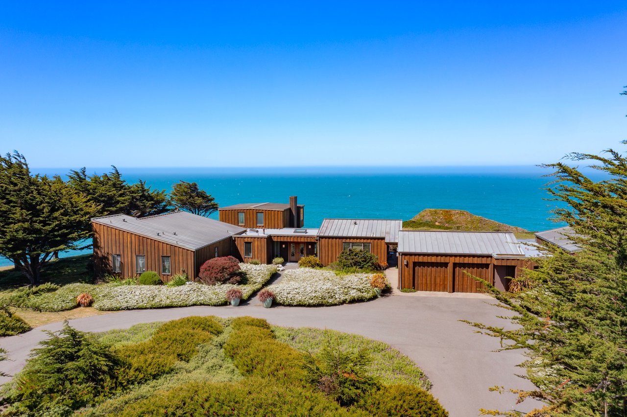 Sea Arches - 7000 S Hwy 1