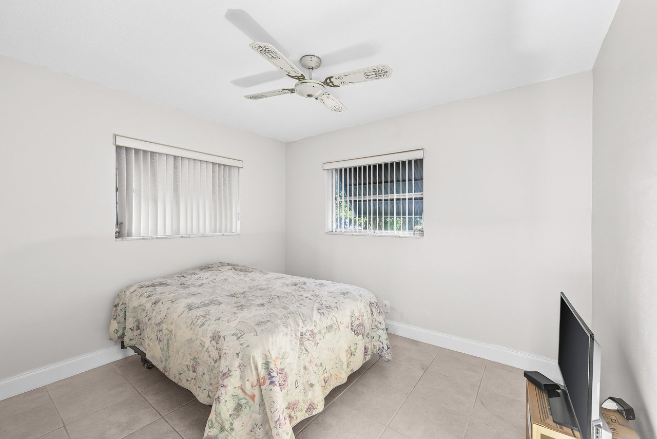 MAINLANDS OF TAMARAC LAKES