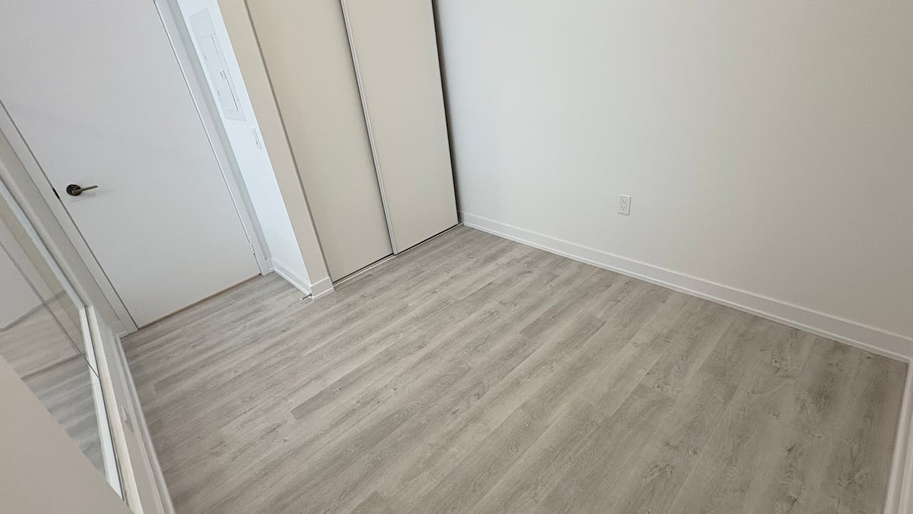 15 Richardson Street Unit: 1026