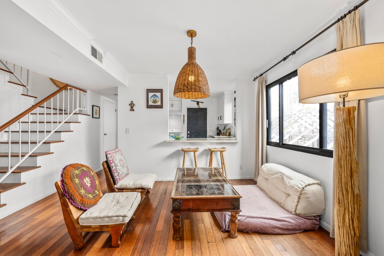 2412 Ocean Ave Unit: 4