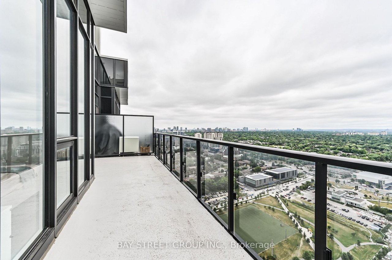 NORTH YORK'S MOST LUXURIOUS PENTHOUSE
