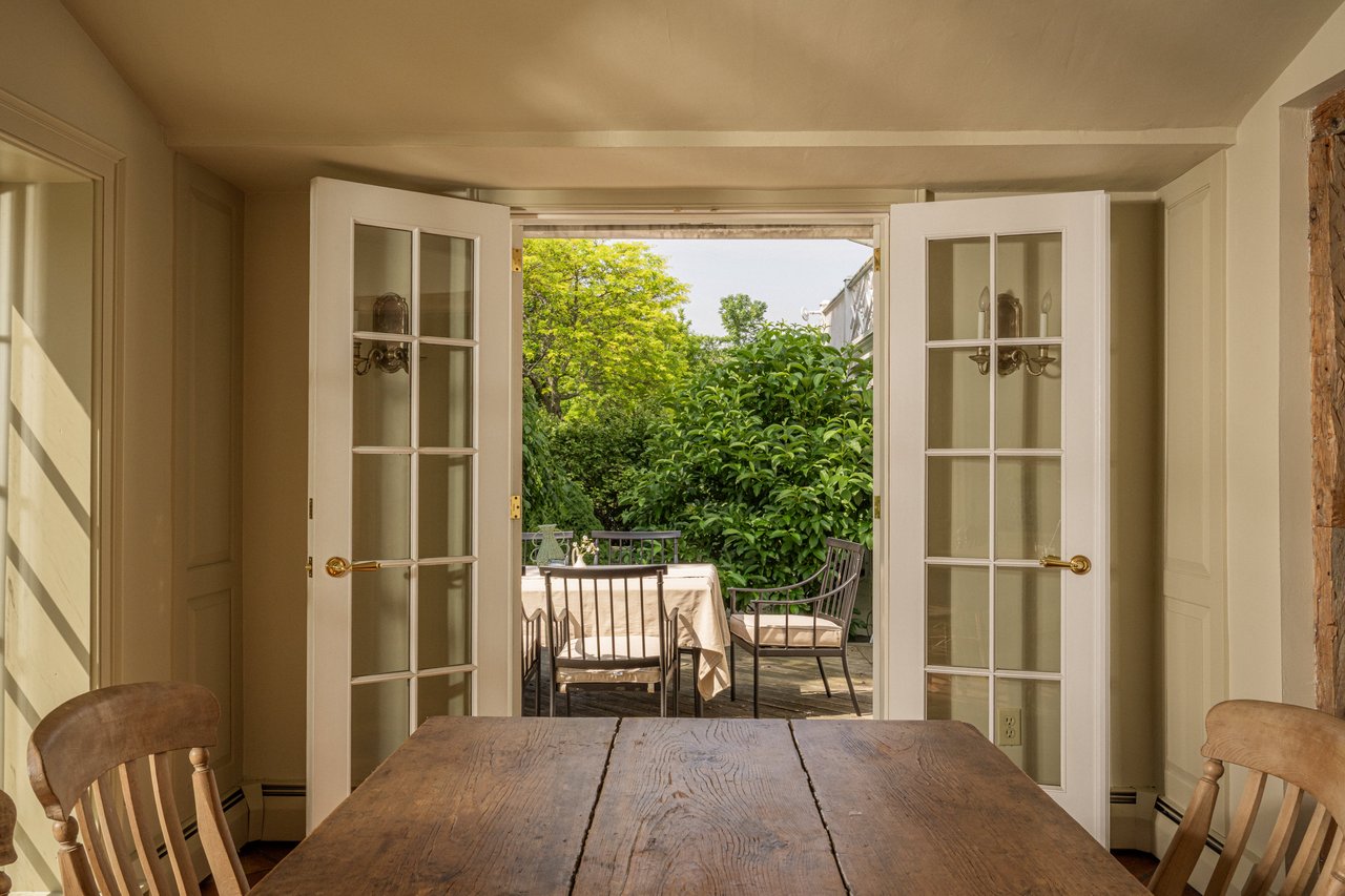 361 Schnackenberg Road, Ghent
