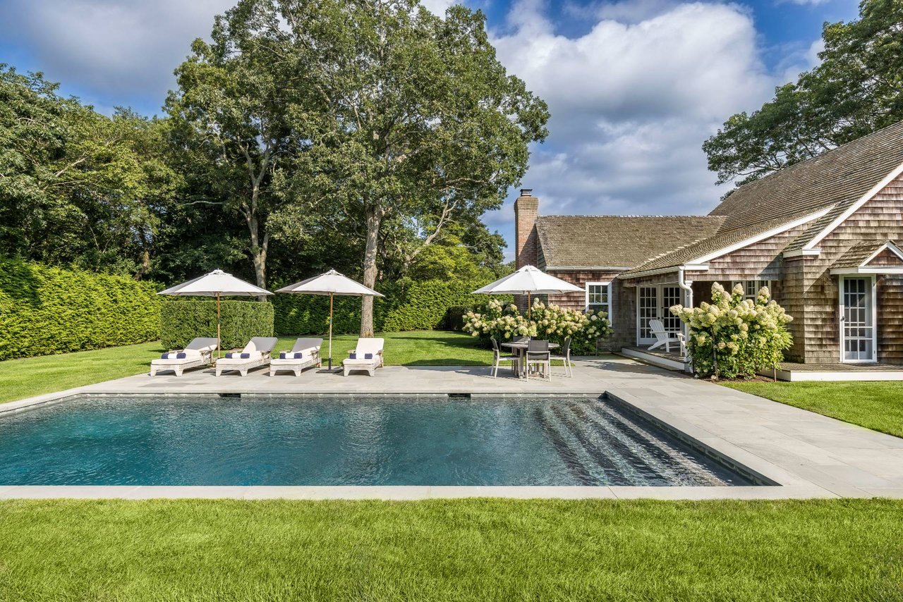 SERENE TWO COTTAGE COMPOUND