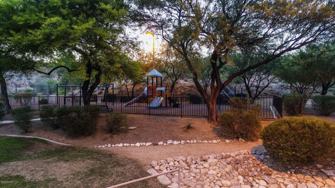 2659 W Mystic Mountain Dr