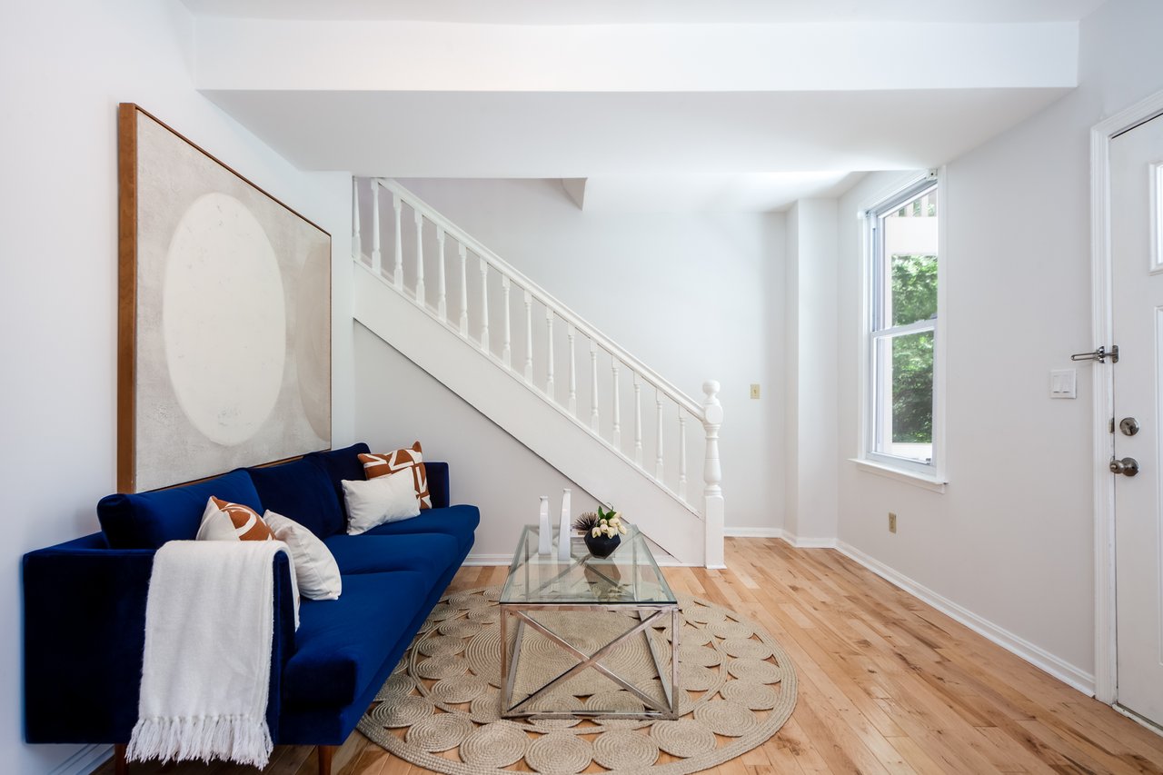 4110 30th St. Mount Rainier