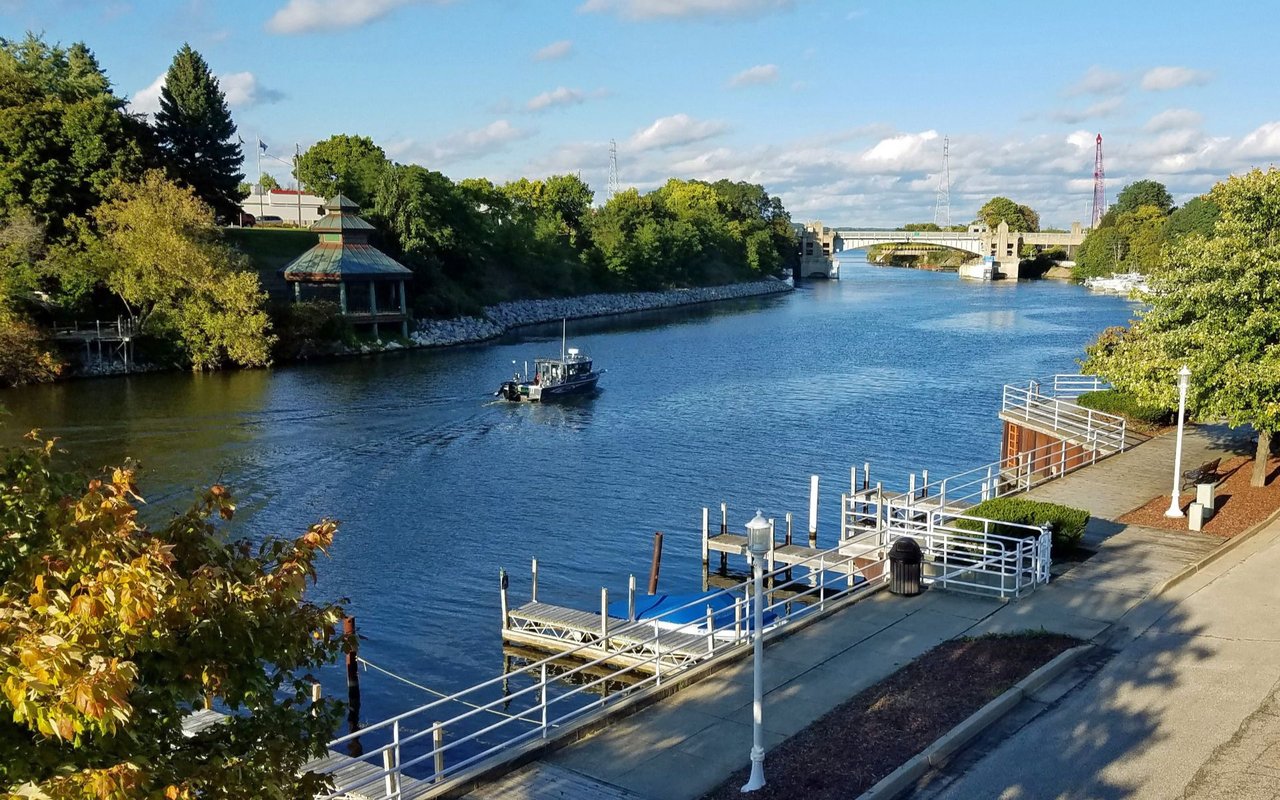 Manistee County Lakes and Properties