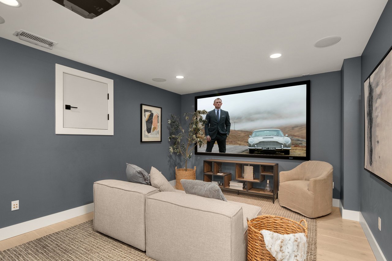 10410 NE 53rd Street