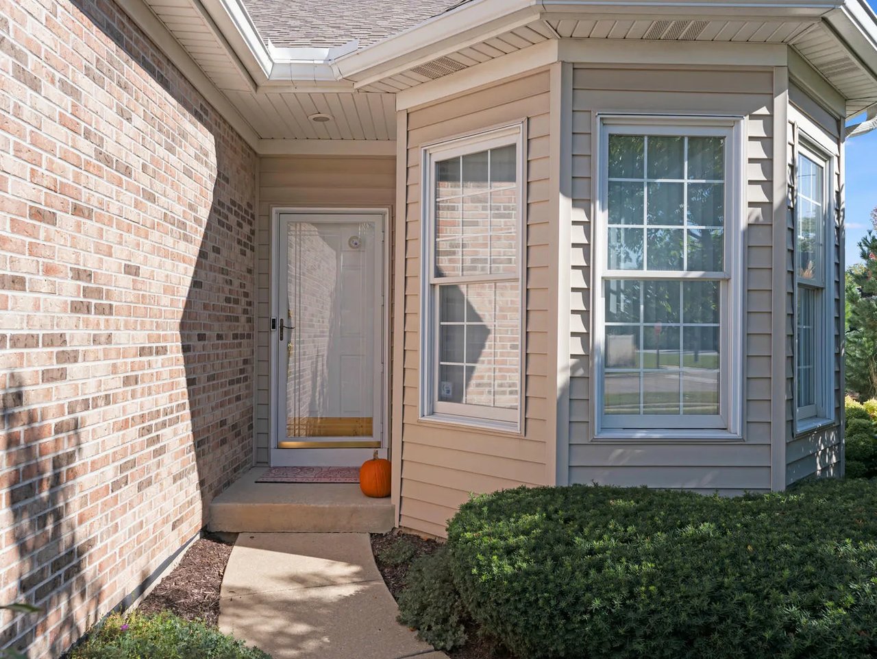 Coming Soon in Winfield IL. 1N009 Mission Ct | Luxury Duplex