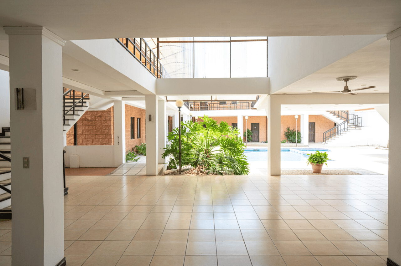 Airport Hotel Liberia - 32 Rooms - Dream Investment Opportunity