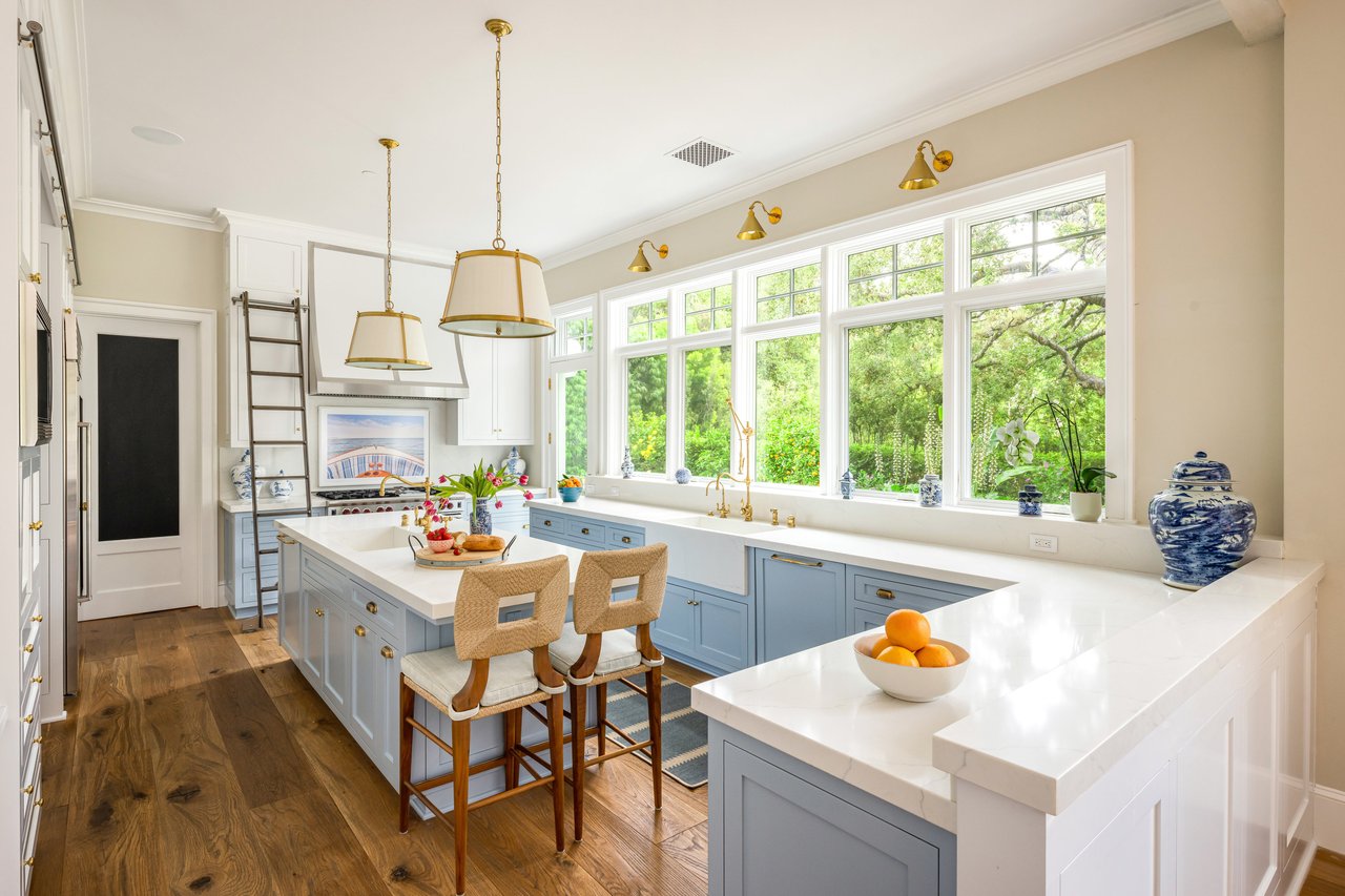 Sophisticated Coastal Design by Gray Malin