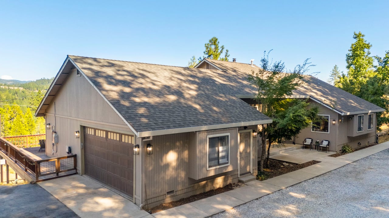 For Sale Eastern Views on 5 Acres $665,000