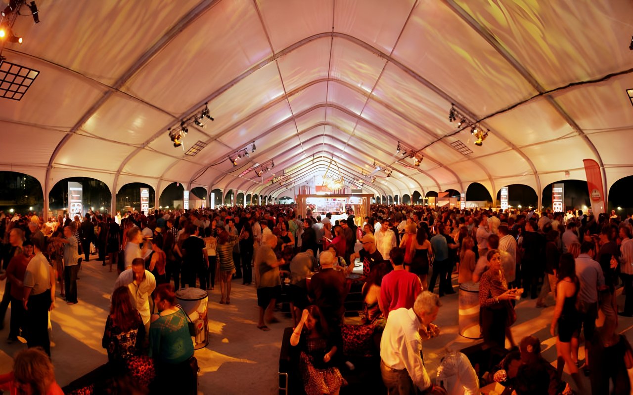 South Beach Sizzles With the Sobe Food and Wine Fest!