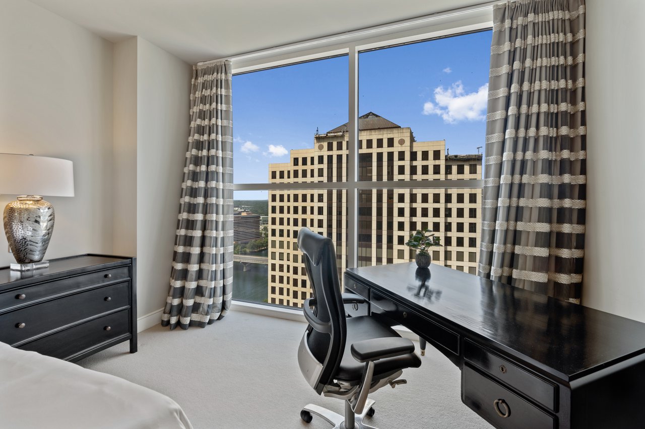 98 San Jacinto, #2002