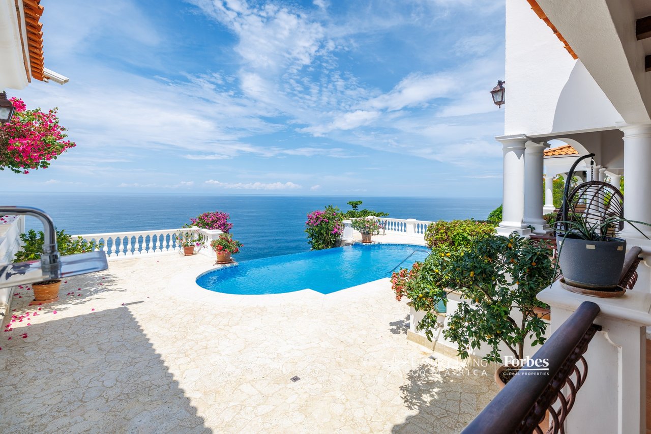 20361 - Villa Romántica | Mediterranean Mansion on 5.9 Hectares with Ocean Views