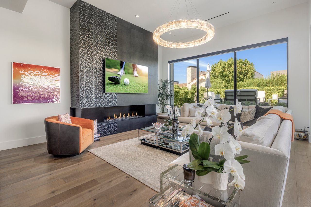 6914 E Cactus Wren Road