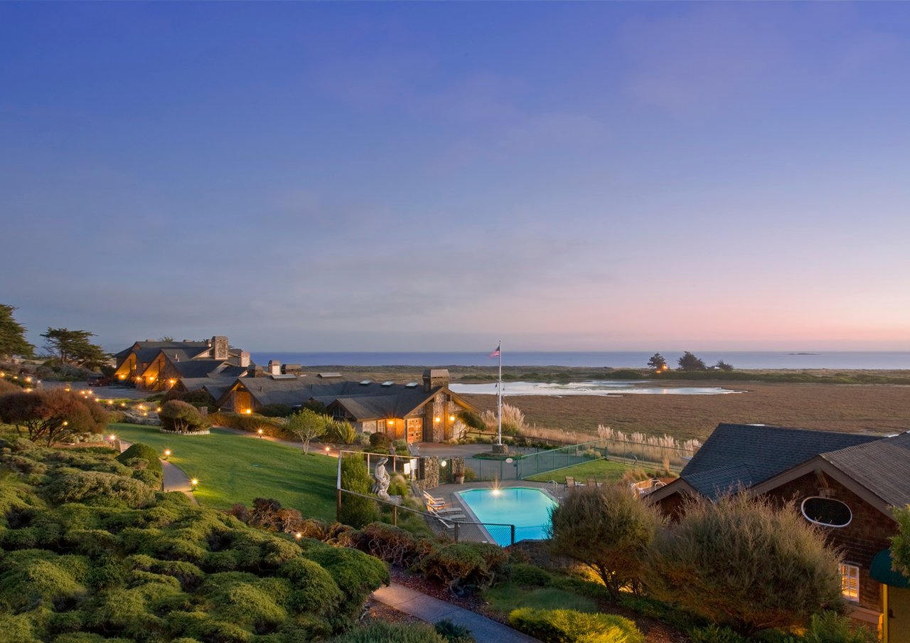 8 Gorgeous Waterfront Hotels on the Sonoma-Marin-Mendocino Coast