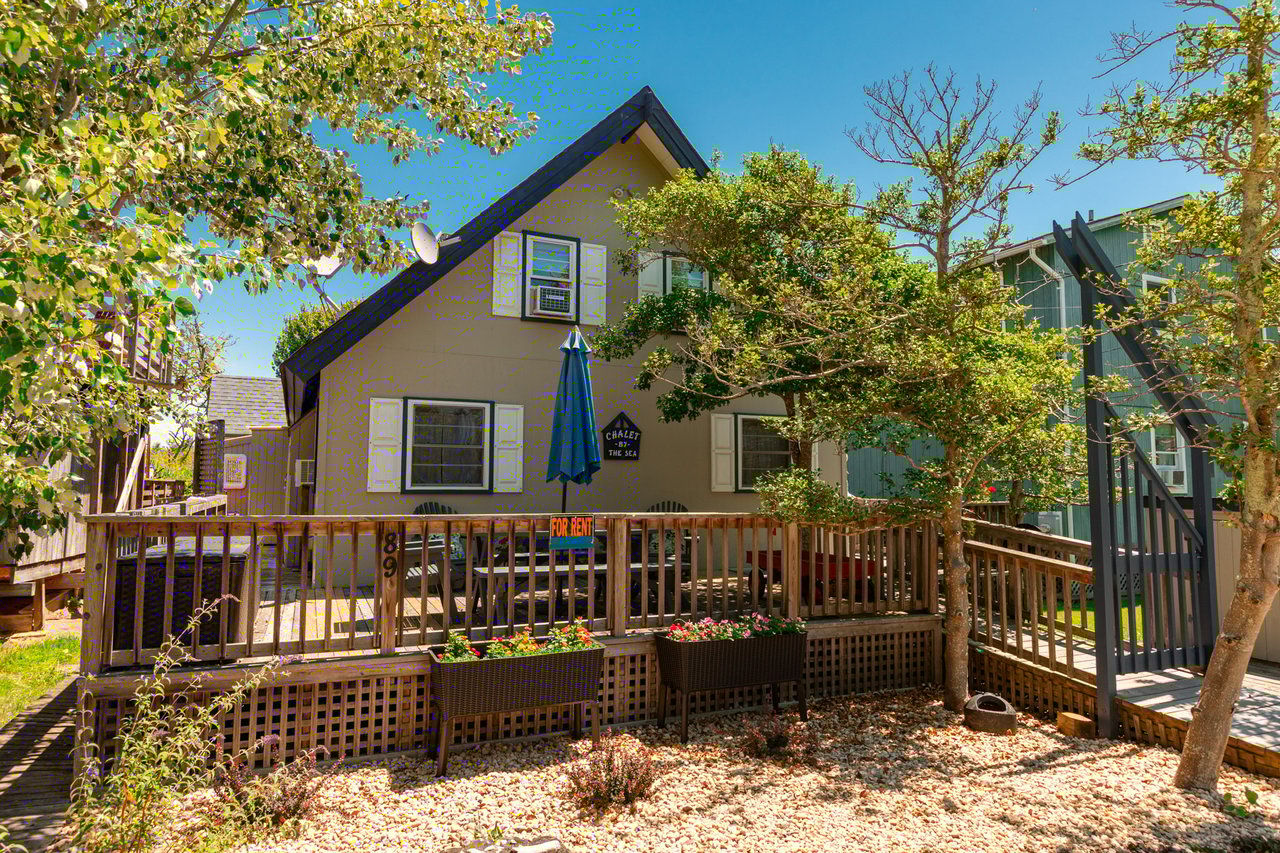 89 Pine Walk