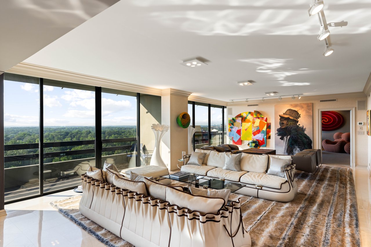 2660 Peachtree Road #24CD