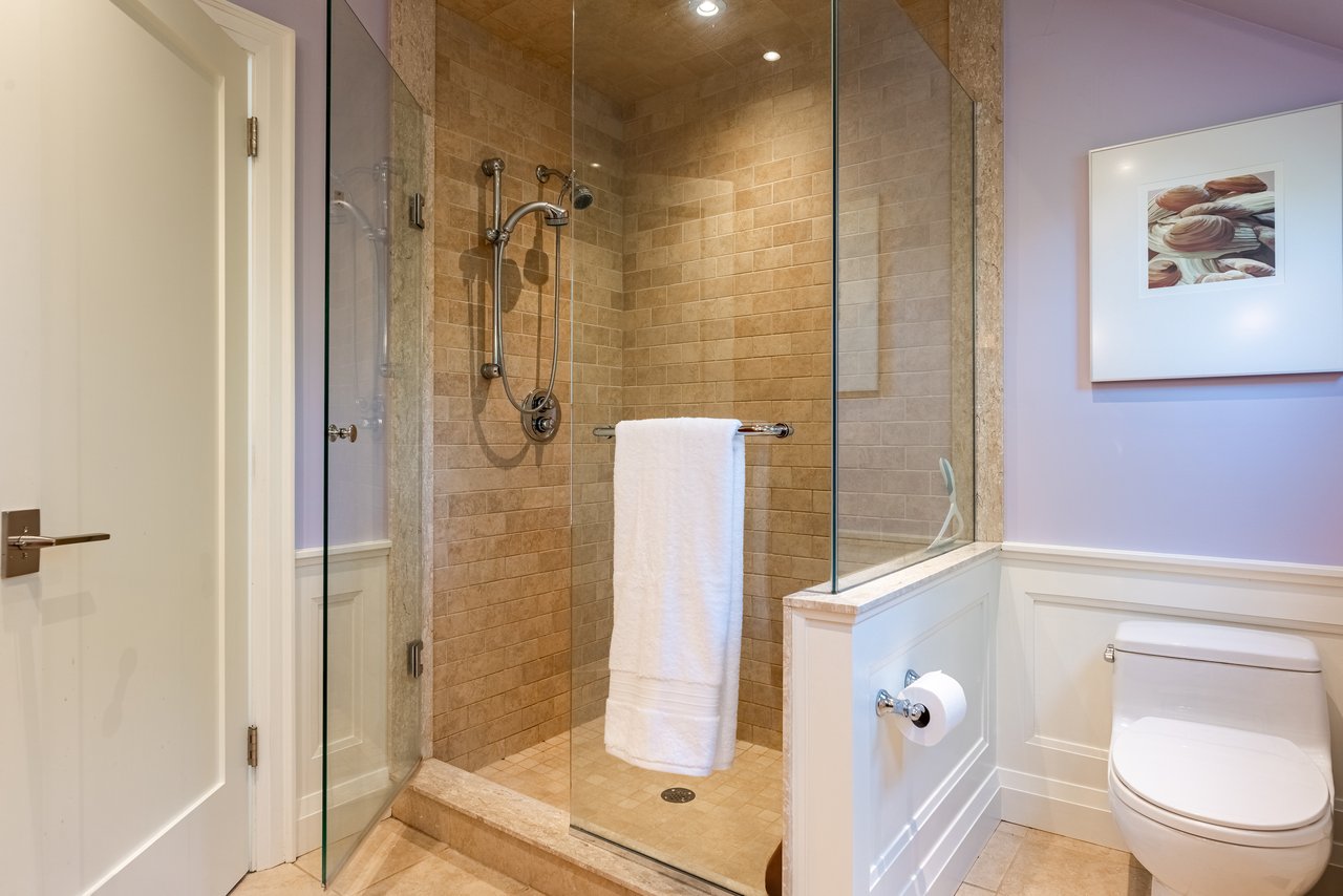 2267 Cedarberry Court, Oakville