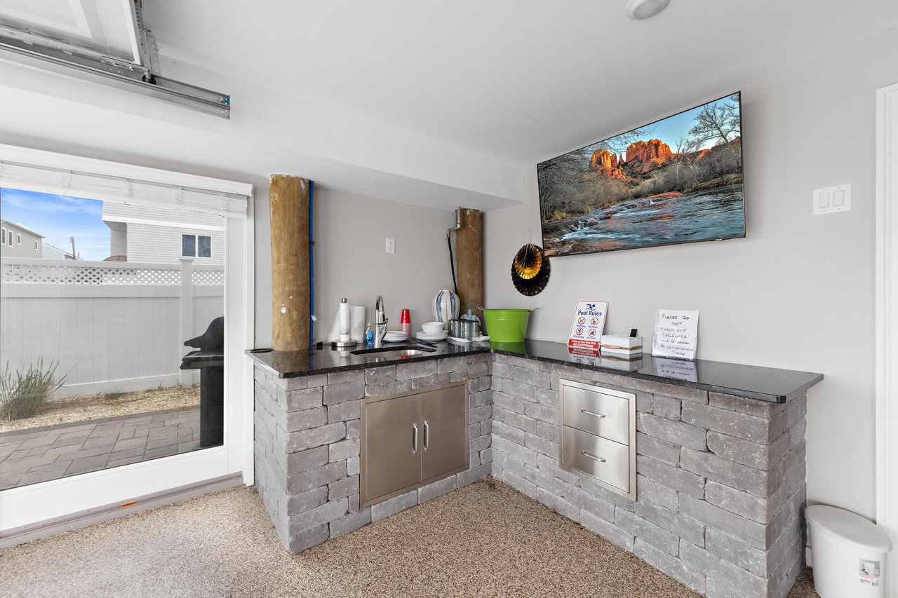 13600 Long Beach Blvd, Beach Haven Garden