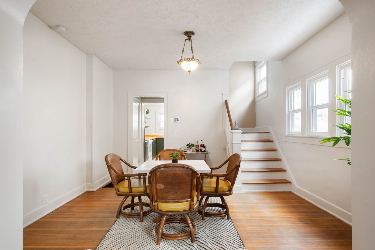 5116-5118 E Michigan Street