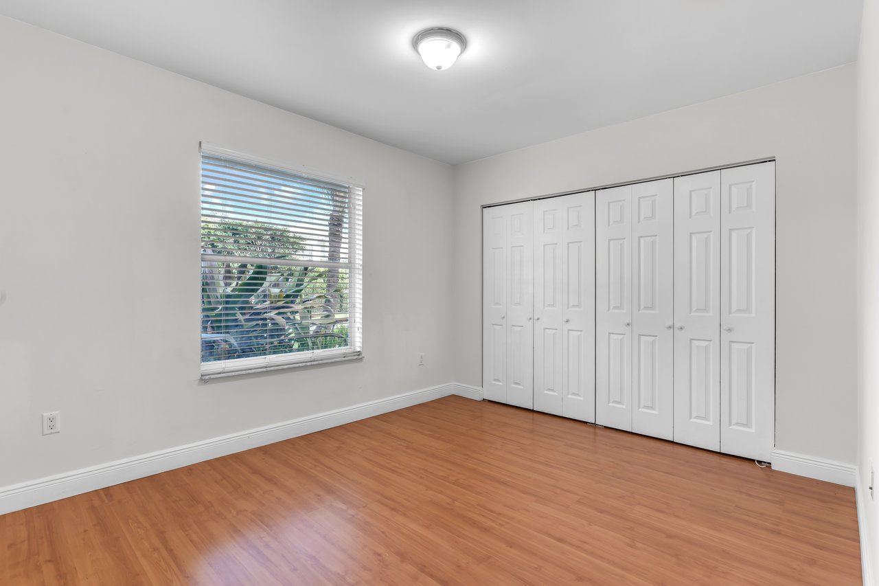 New Rental Opportunity in North Pinecrest