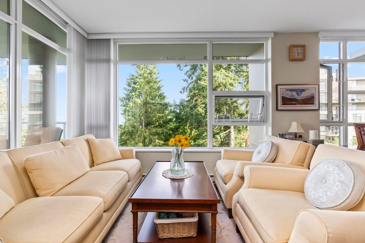 710-9266 University Cres