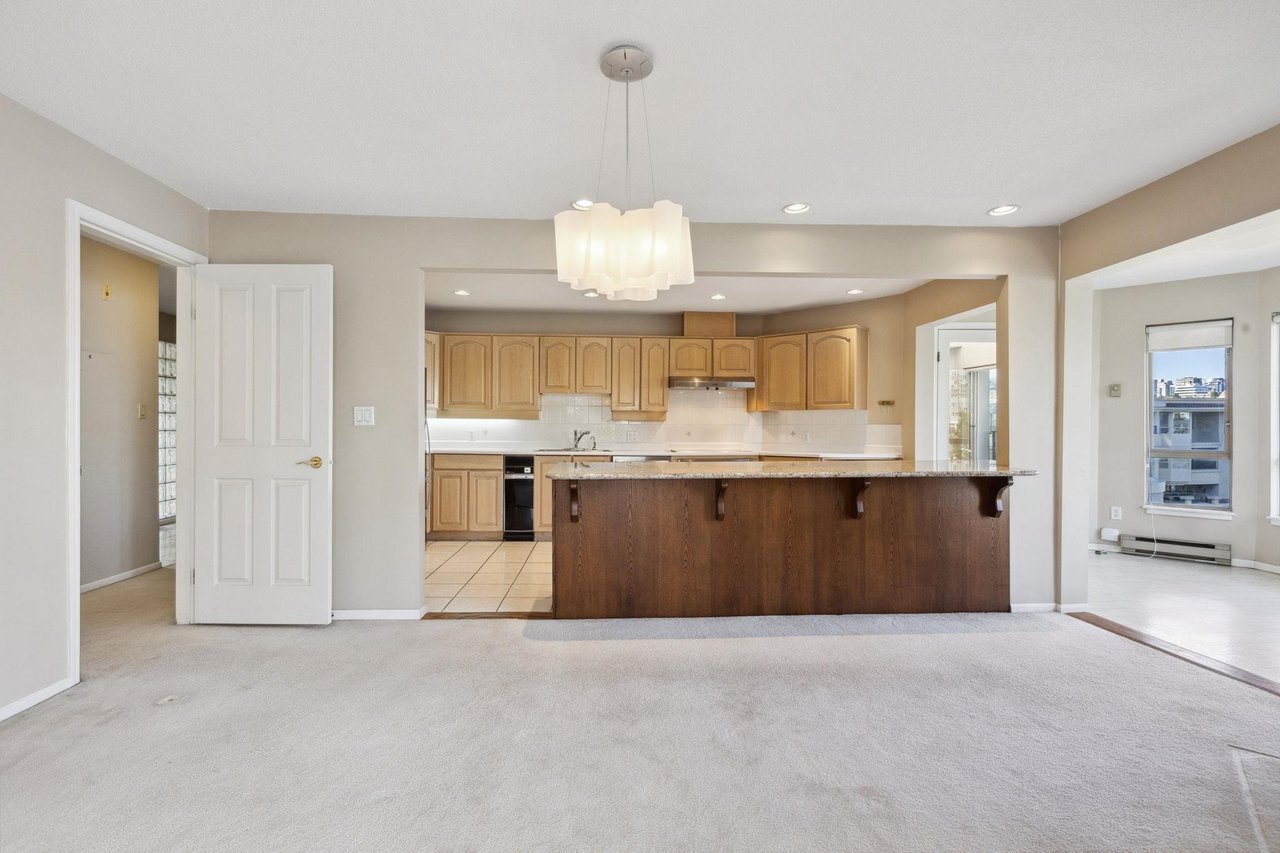 PH2-1859 Spyglass Pl