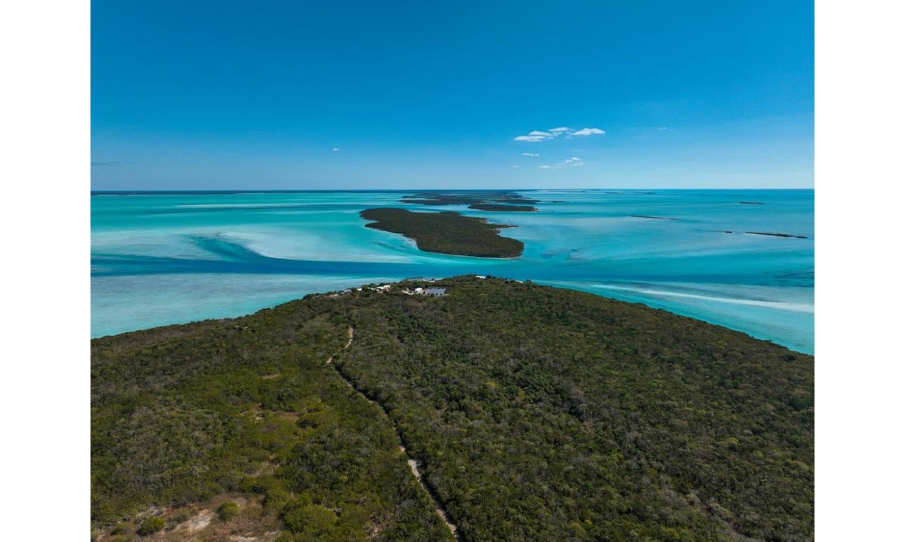 Hummingbird Cay