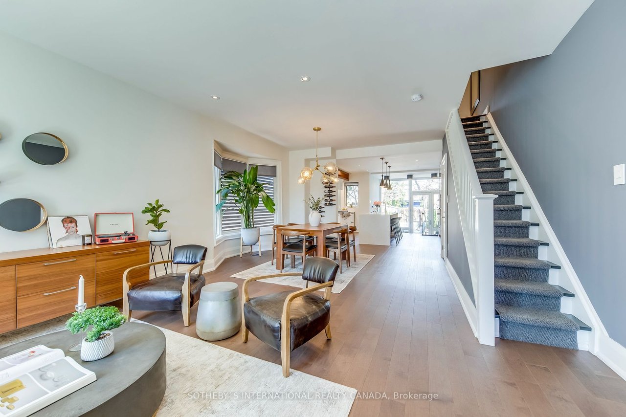 152 Riverdale Ave