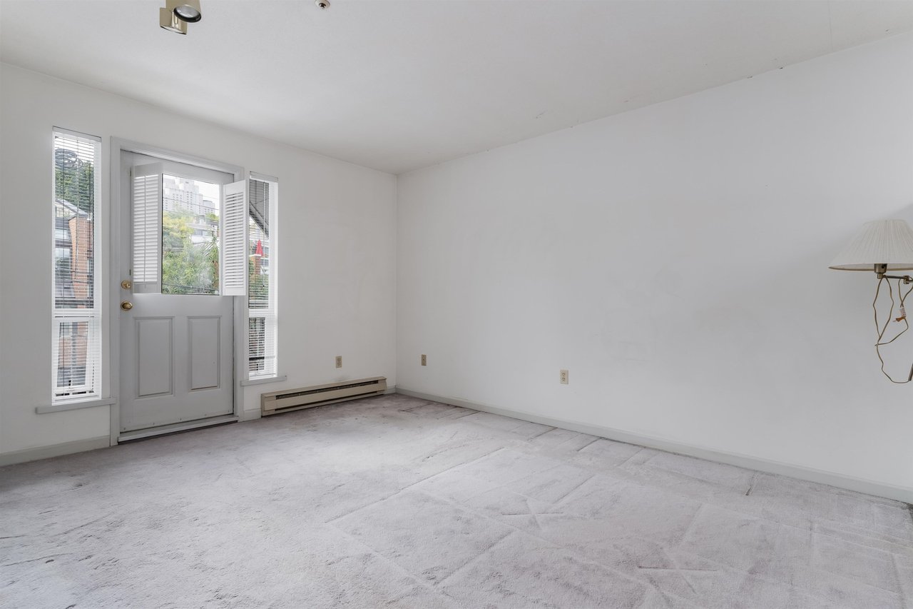 829 W 7th Ave