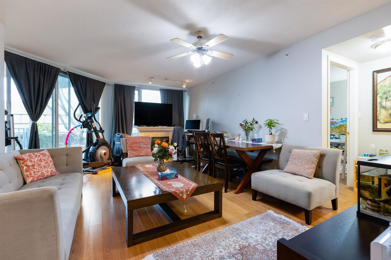 114-5860 Dover Cres