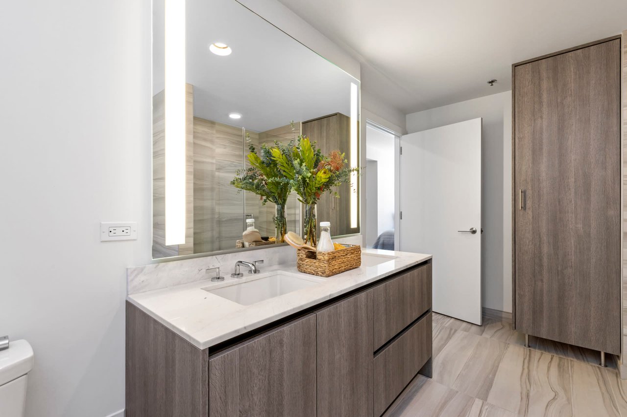 201 Folsom St #15A