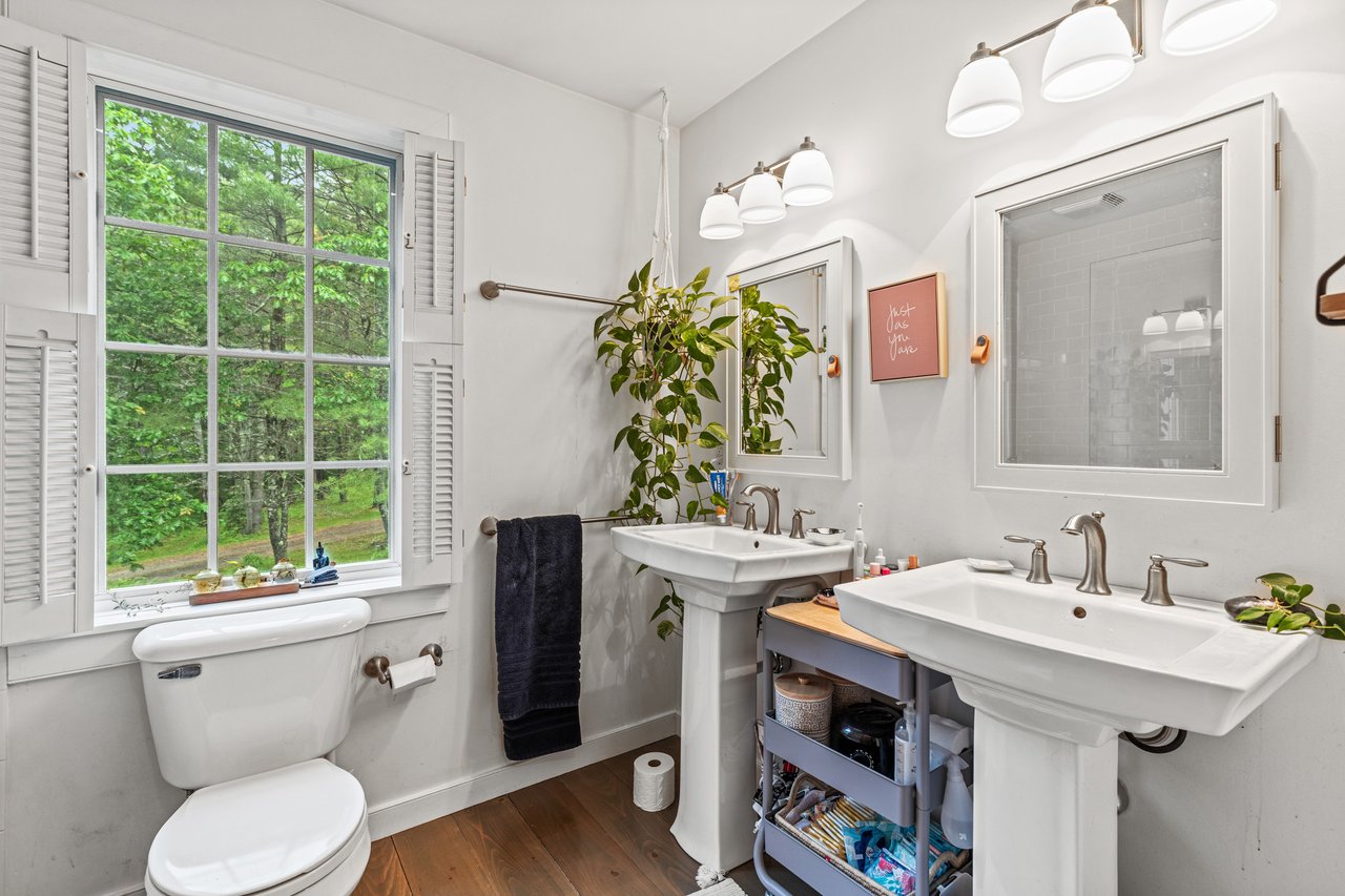 531 Ledge Road, Yarmouth