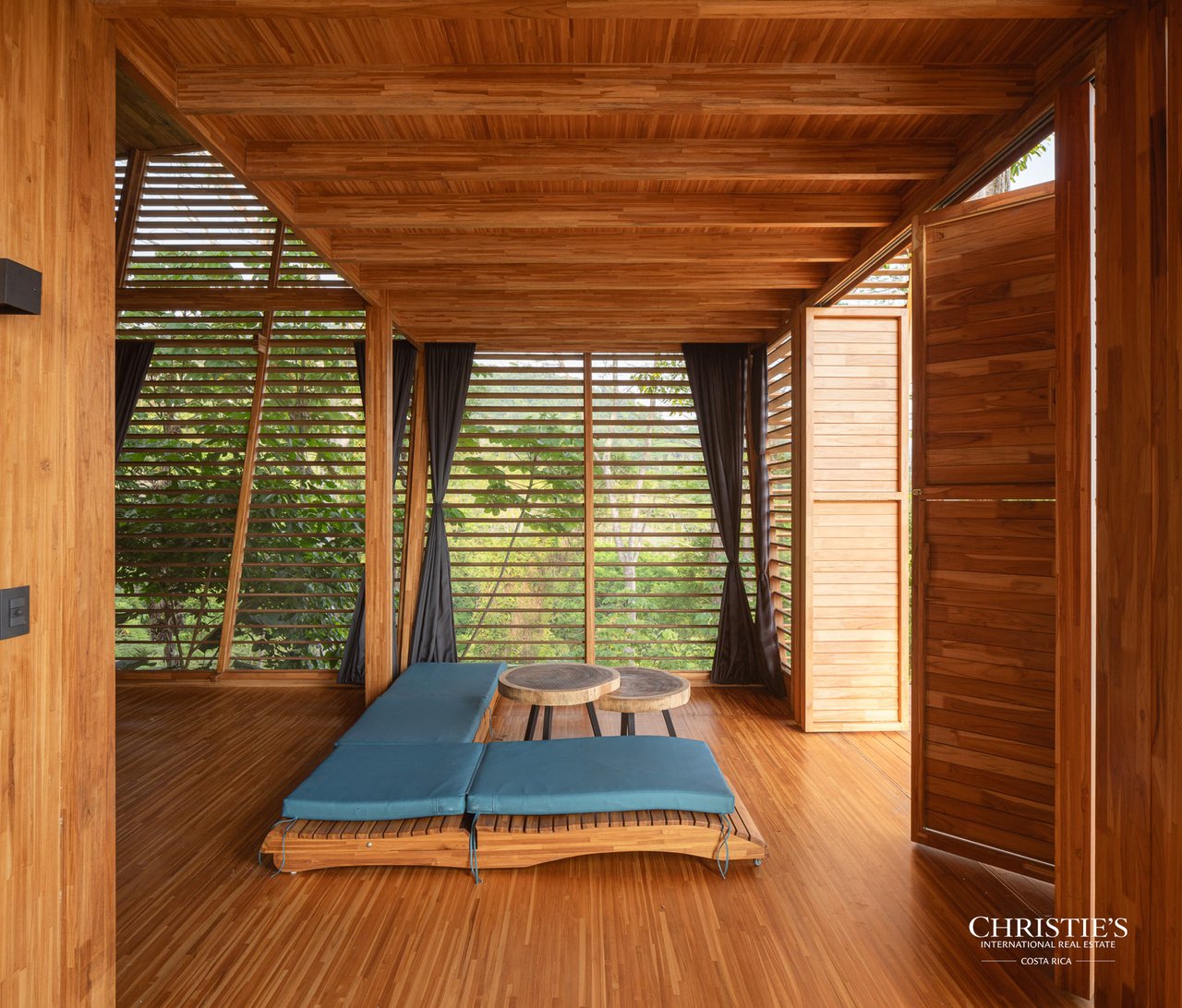 The Zen Villa | Award-Winning Teak Luxury Home with Ocean Views 